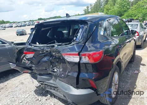 2021 Ford Escape Se z USA, uszkodzony, nr VIN 1FMCU0G60MUA80888